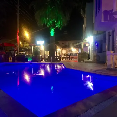 Nehir Lägenhetshotell Fethiye